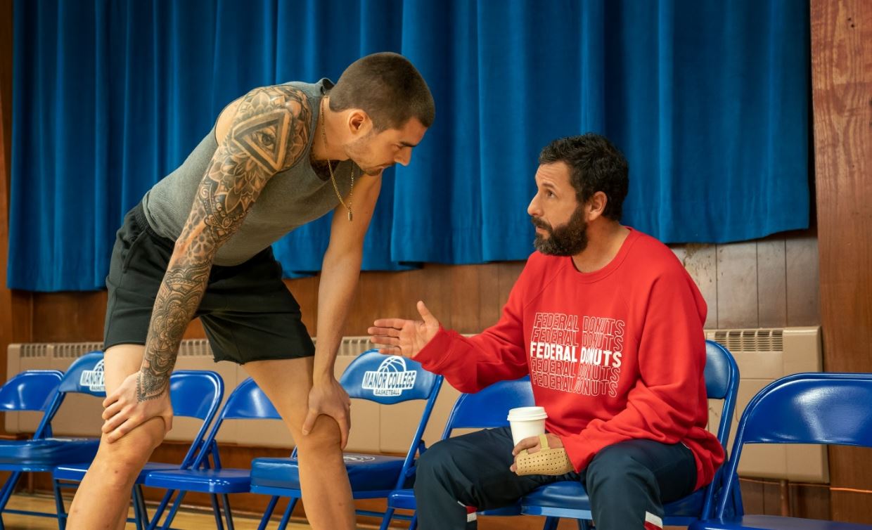 Είναι ο Adam Sandler του Hustle ο Coach Carter της εποχής μας;