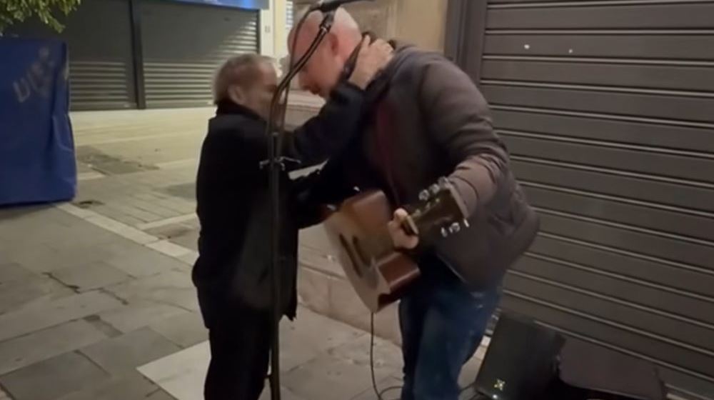 Μια συγκινητική στιγμή για τον Σταύρο Ξαρχάκο