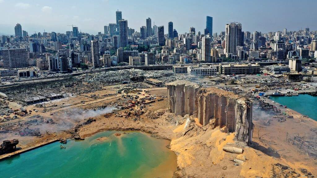 Κράτηρα 43 μέτρων άνοιξαν οι εκρήξεις στον Λίβανο