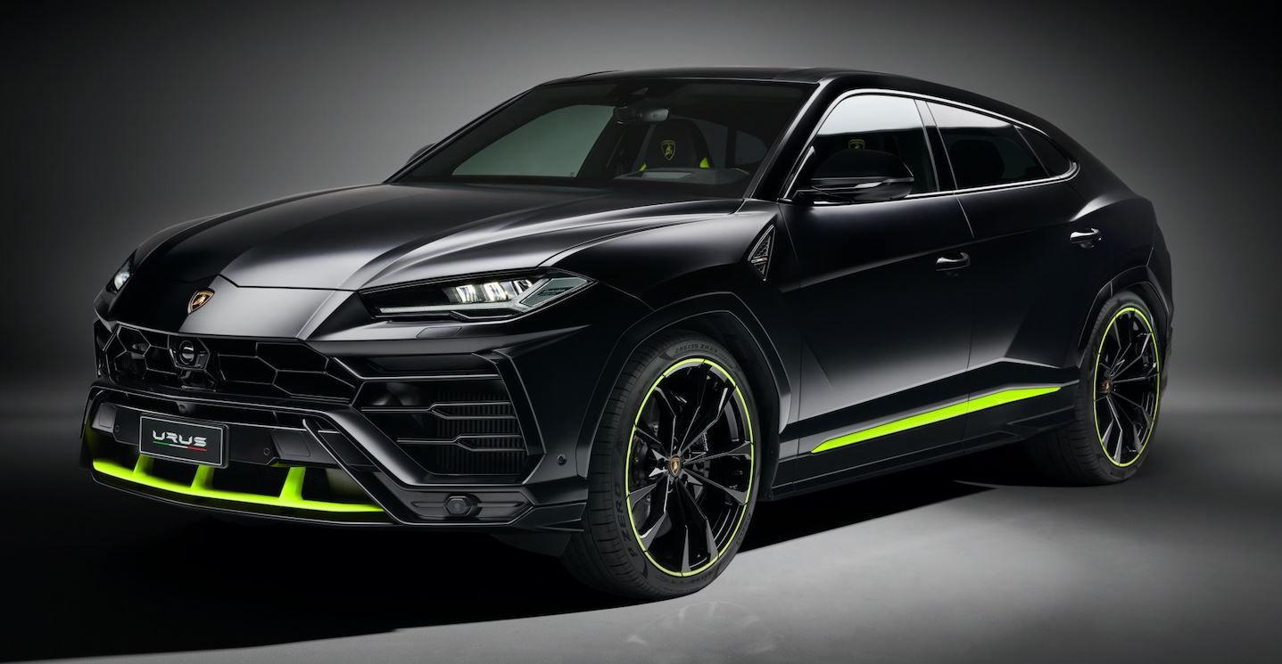 To Graphite Urus της Lamborghini θα μπορούσε να είναι το off-road του Batman