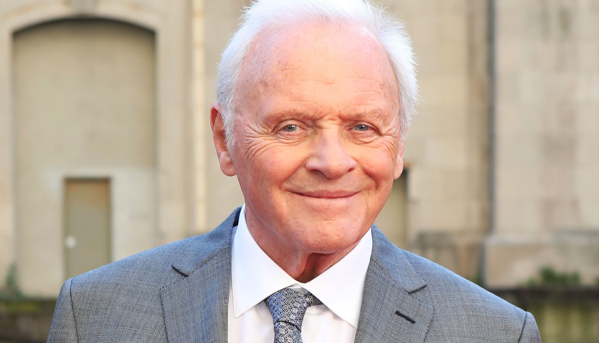 O 86χρονος Anthony Hopkins είναι ο πιο cool TikToker που ξέρουμε