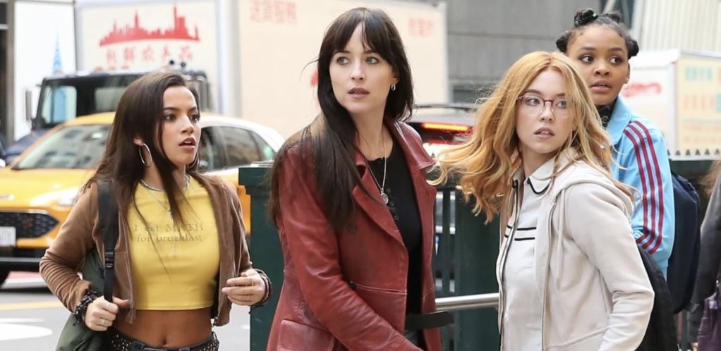 Όσα πρέπει να ξέρεις για τη Madame Web της Dakota Johnson