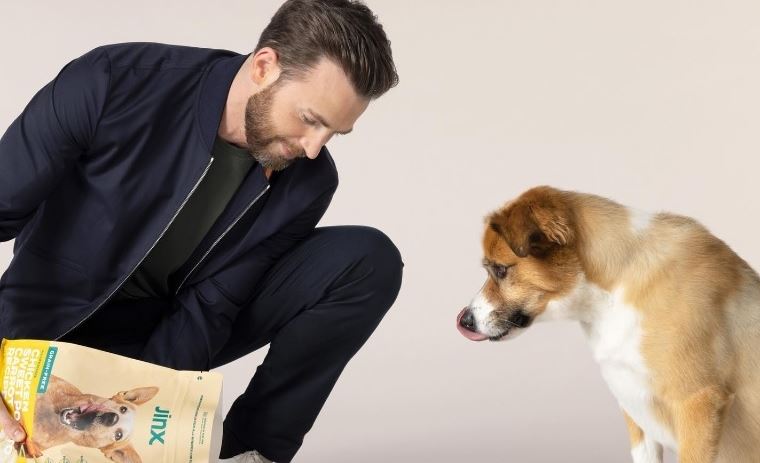 10 κατοικίδια με διάσημους γονείς