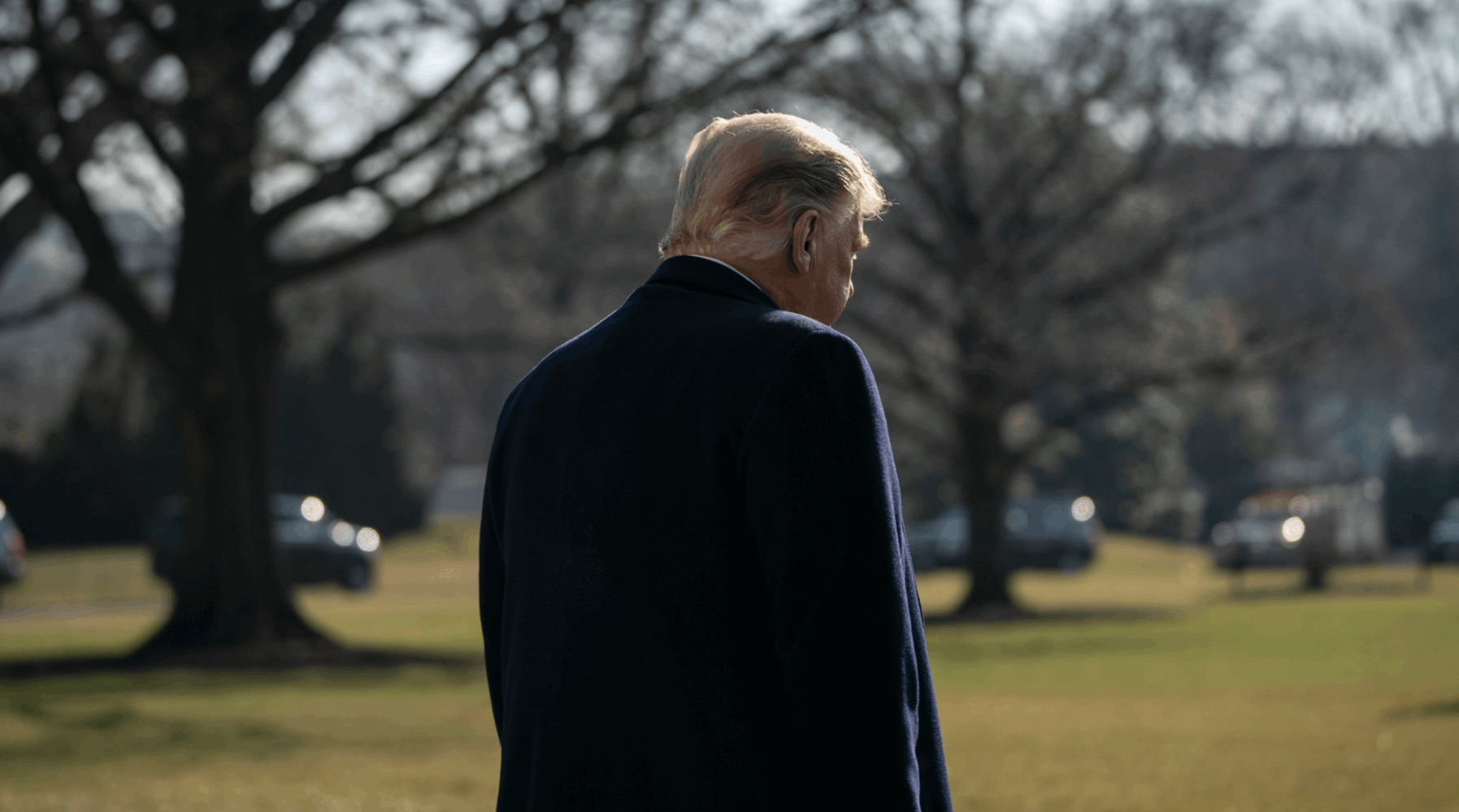 Η τελευταία κίνηση του Donald Trump, πριν αφήσει το οβάλ γραφείο