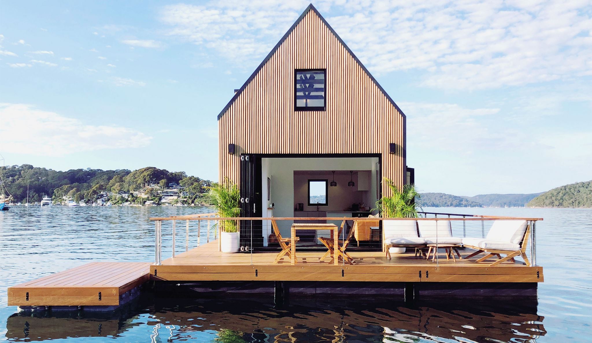 Το πλωτό dream house της καραντίνας