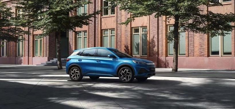 Η κινεζική BYD επιτίθεται "ηλεκτρικά" στην Ευρώπη