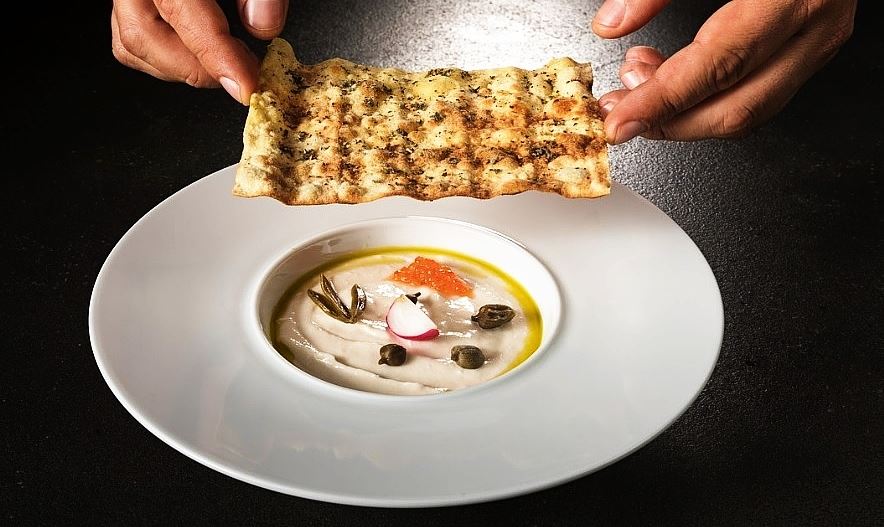 Tasty Awards 2024 x Esquire: Τα εστιατόρια που τιμούν την ελληνική κουζίνα