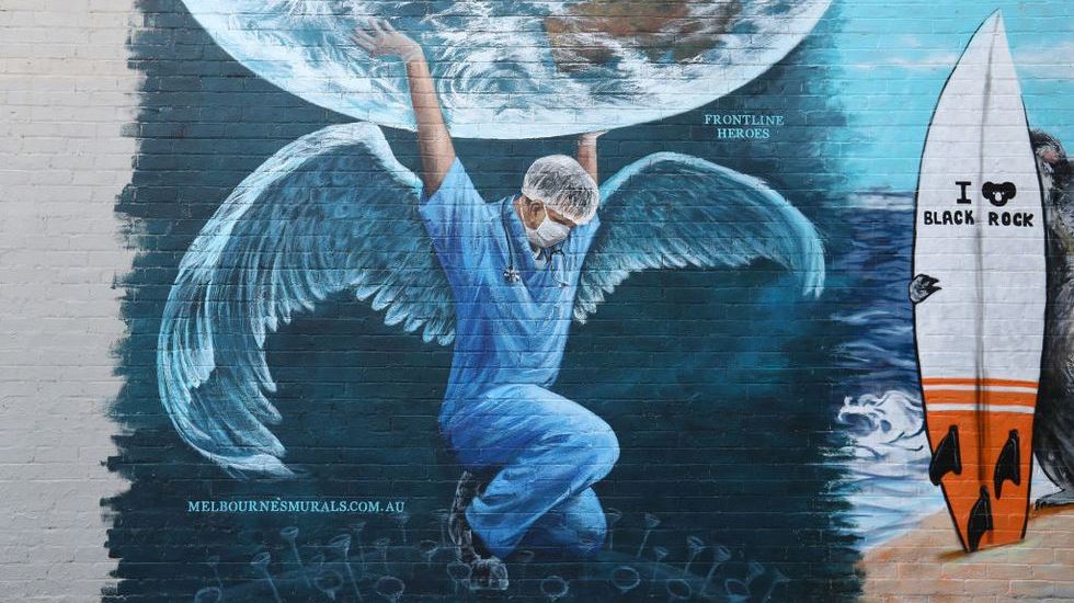 Οι άγιοι της πανδημίας