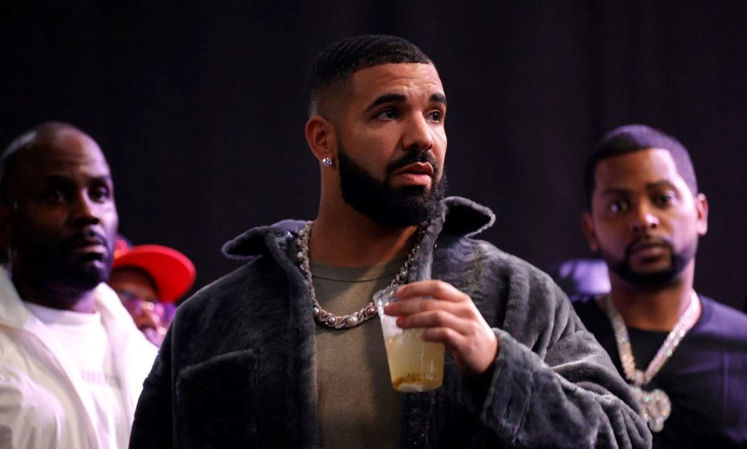 Ο φόρος τιμής του Drake στον Virgil Abloh