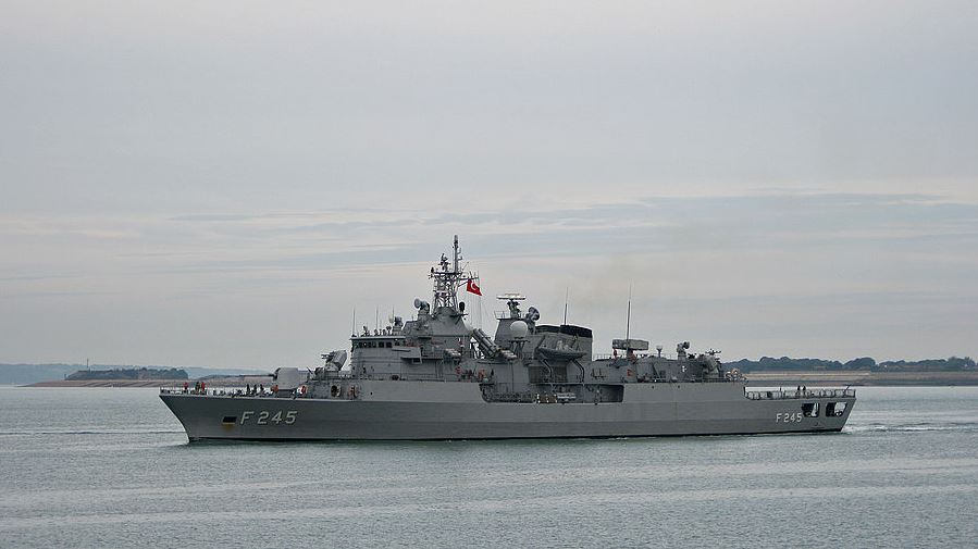 Το Oruc Reis βρίσκεται μία άνασα από το Καστελόριζο