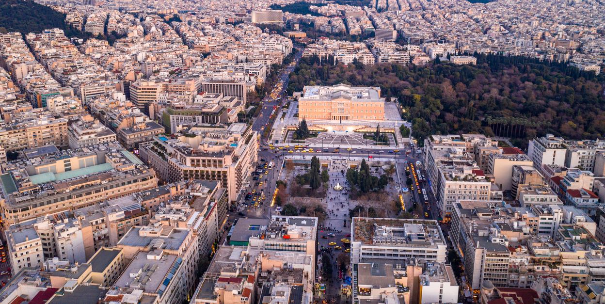 Γιατί έχει εκτοξευθεί η τιμή της γκαρσονιέρας