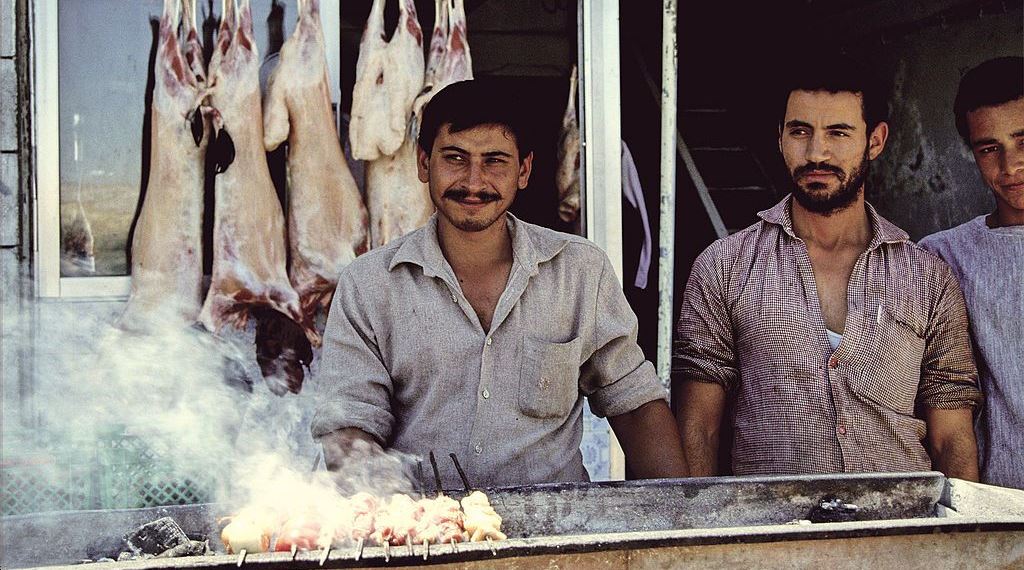 Η νόστιμη ιστορία του ντονέρ κεμπάπ