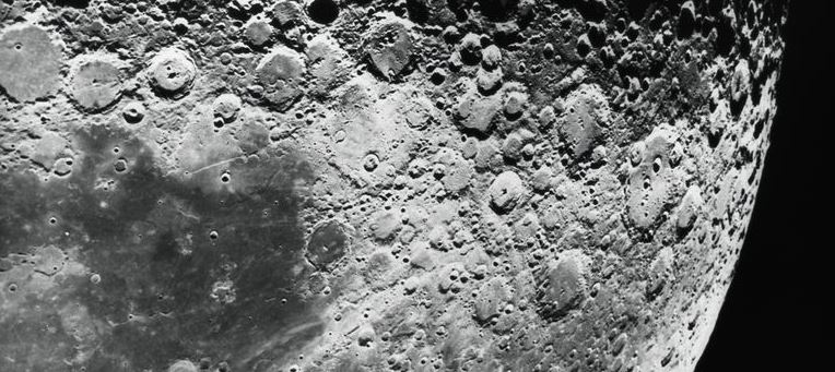 Υπάρχουν βάσιμες ενδείξεις για νερό στο φεγγάρι, λένε οι Κινέζοι