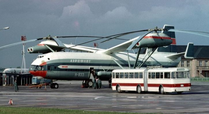 Η παράλογη ιστορία του πιο μεγάλου ελικοπτέρου που πέταξε ποτέ