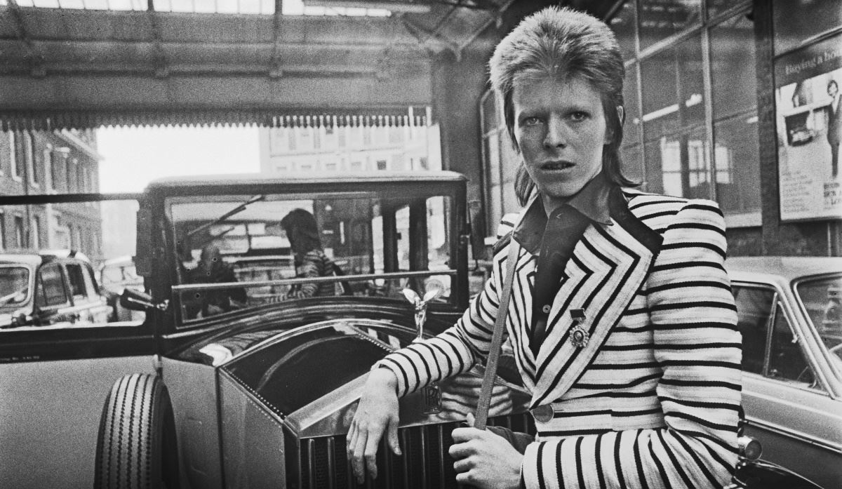 O David Bowie είναι και επίσημα ο πιο επιδραστικός Βρετανός καλλιτέχνης