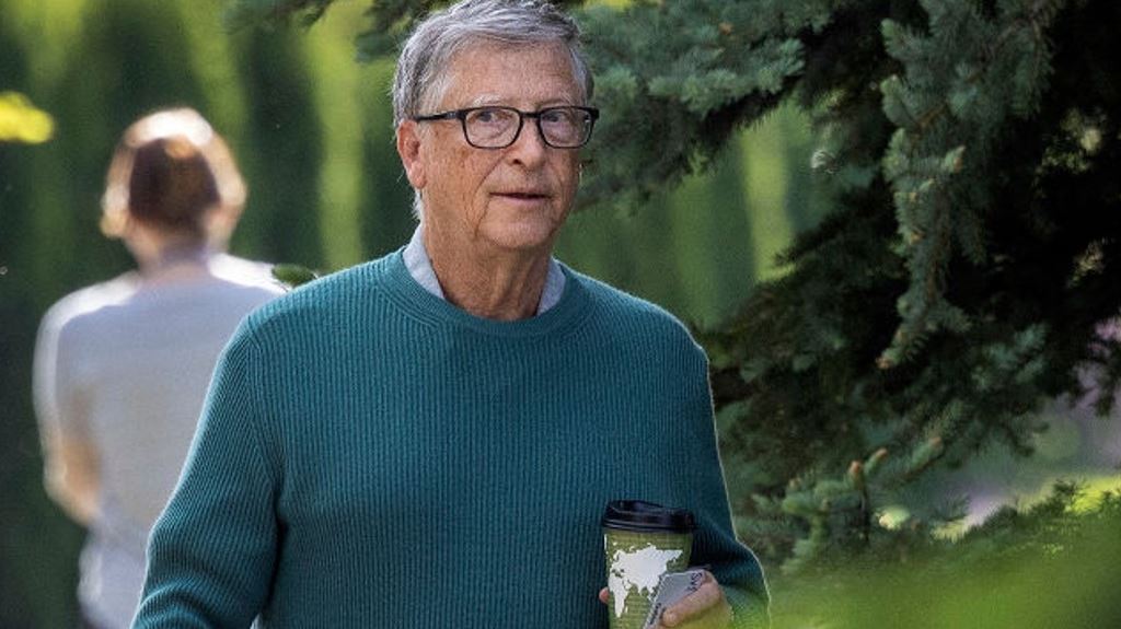 Όλα όσα μπορείς να αγοράσεις με την περιουσία του Bill Gates