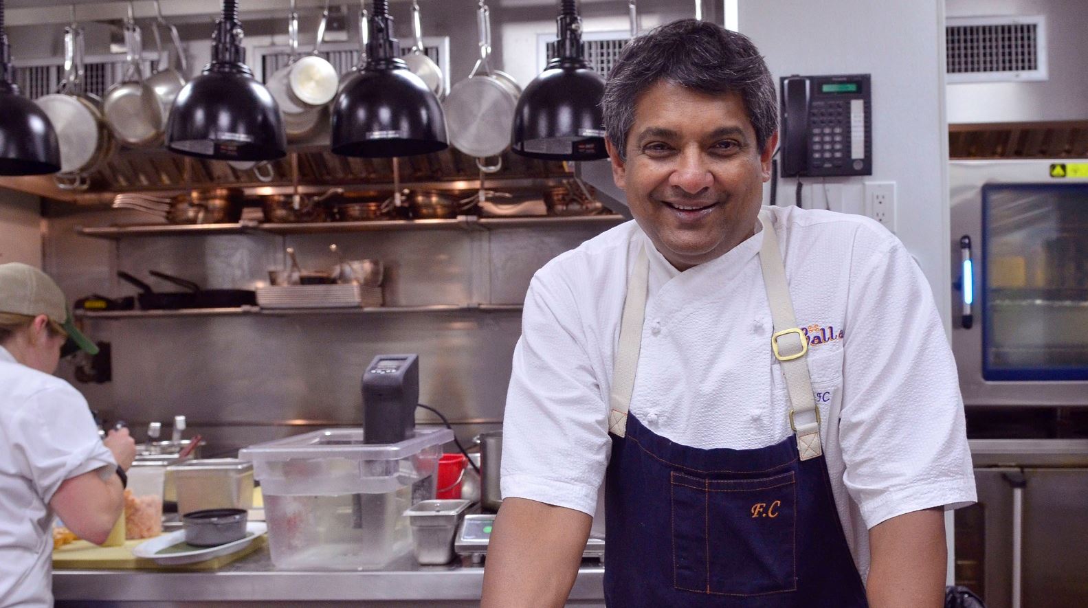 Floyd Cardoz, ο Ινδός σεφ που χτύπησε ο κορονοϊός