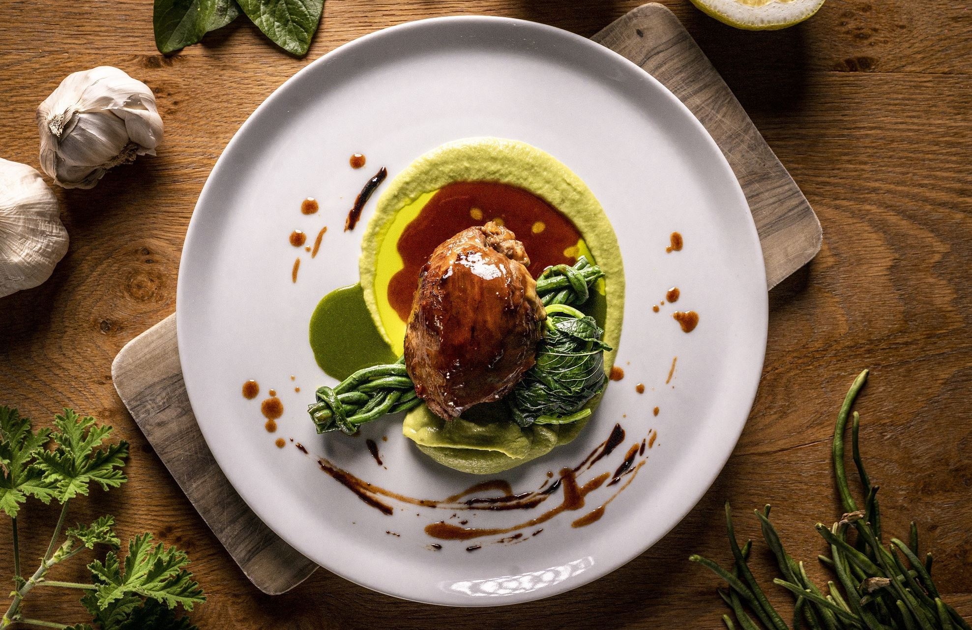 Μία φίνα κερκυραϊκή κουζίνα στην Αθηναϊκή Ριβιέρα