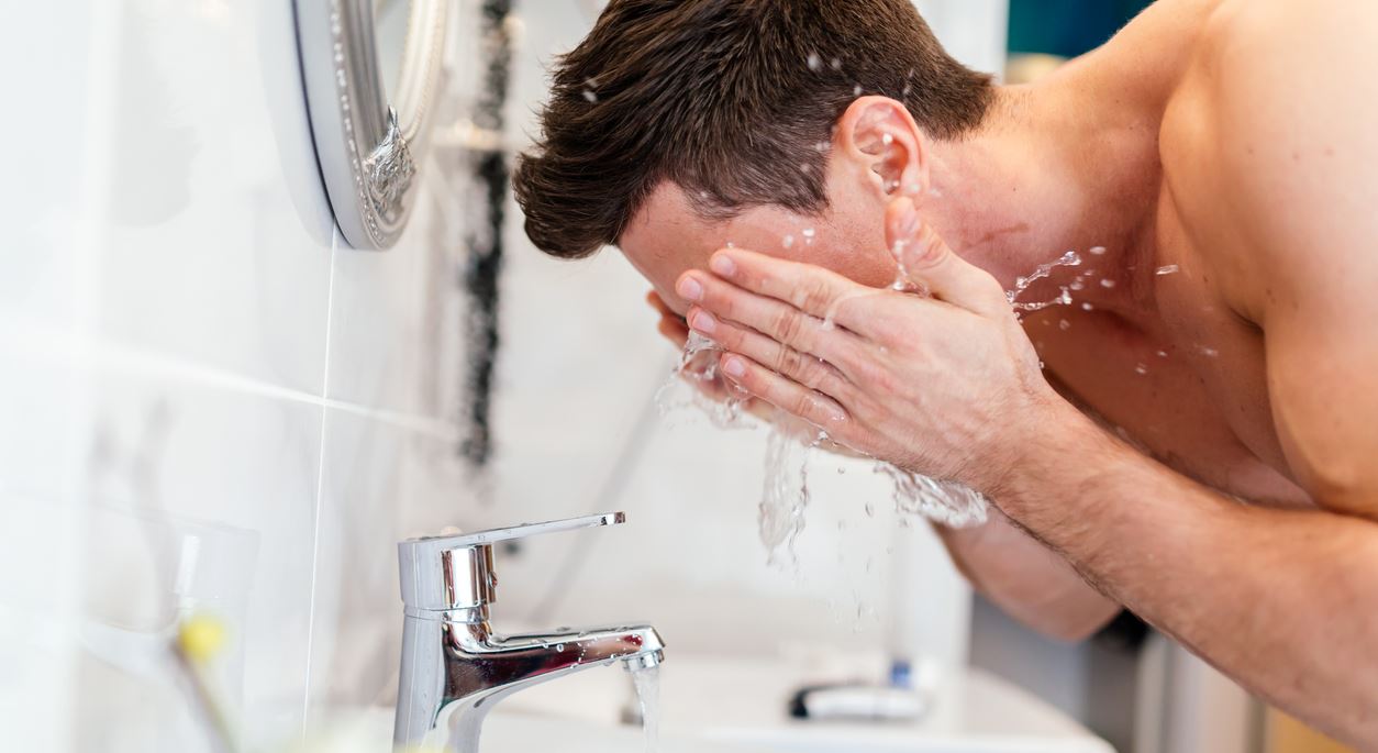 10 προϊόντα για καθαρή επιδερμίδα