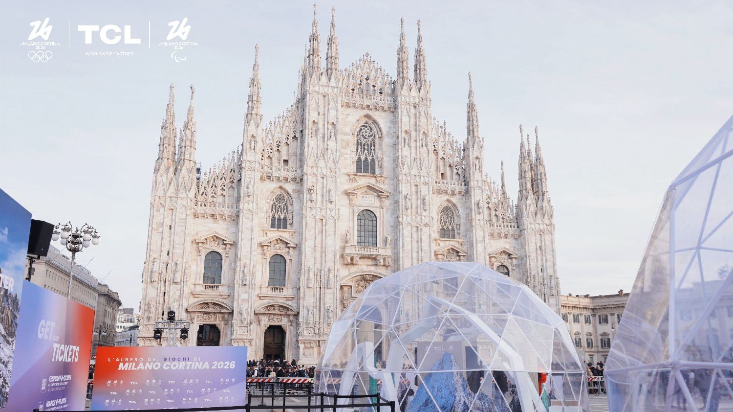 H Winter Wonderland φωτίζει το Μιλάνο για τους Χειμερινούς Ολυμπιακούς Αγώνες