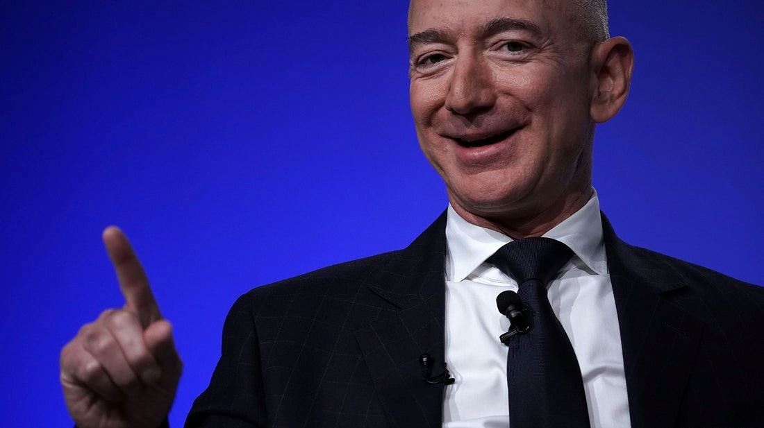 O Jeff Bezos και ο κανόνας με τα δύο κομμάτια πίτσα