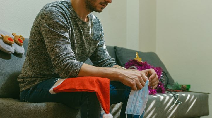 Kορονοϊός: Δυσοίωνη πρόβλεψη για 9.000 κρούσματα την Τρίτη