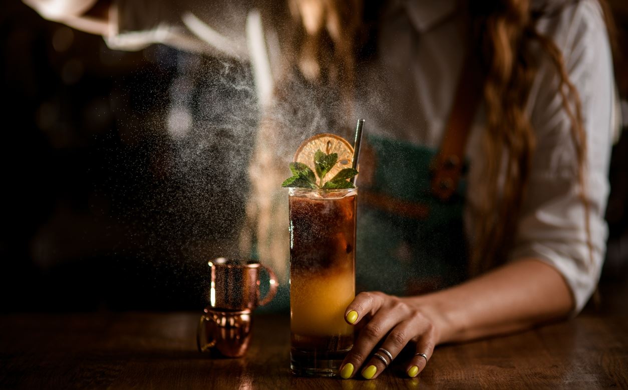 Το Athens Bar Show καταφθάνει στην Τεχνόπολη