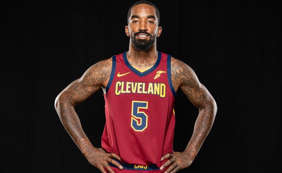 Πρώτη ματιά στη σειρά για τον J.R. Smith με την υπογραφή Lebron James
