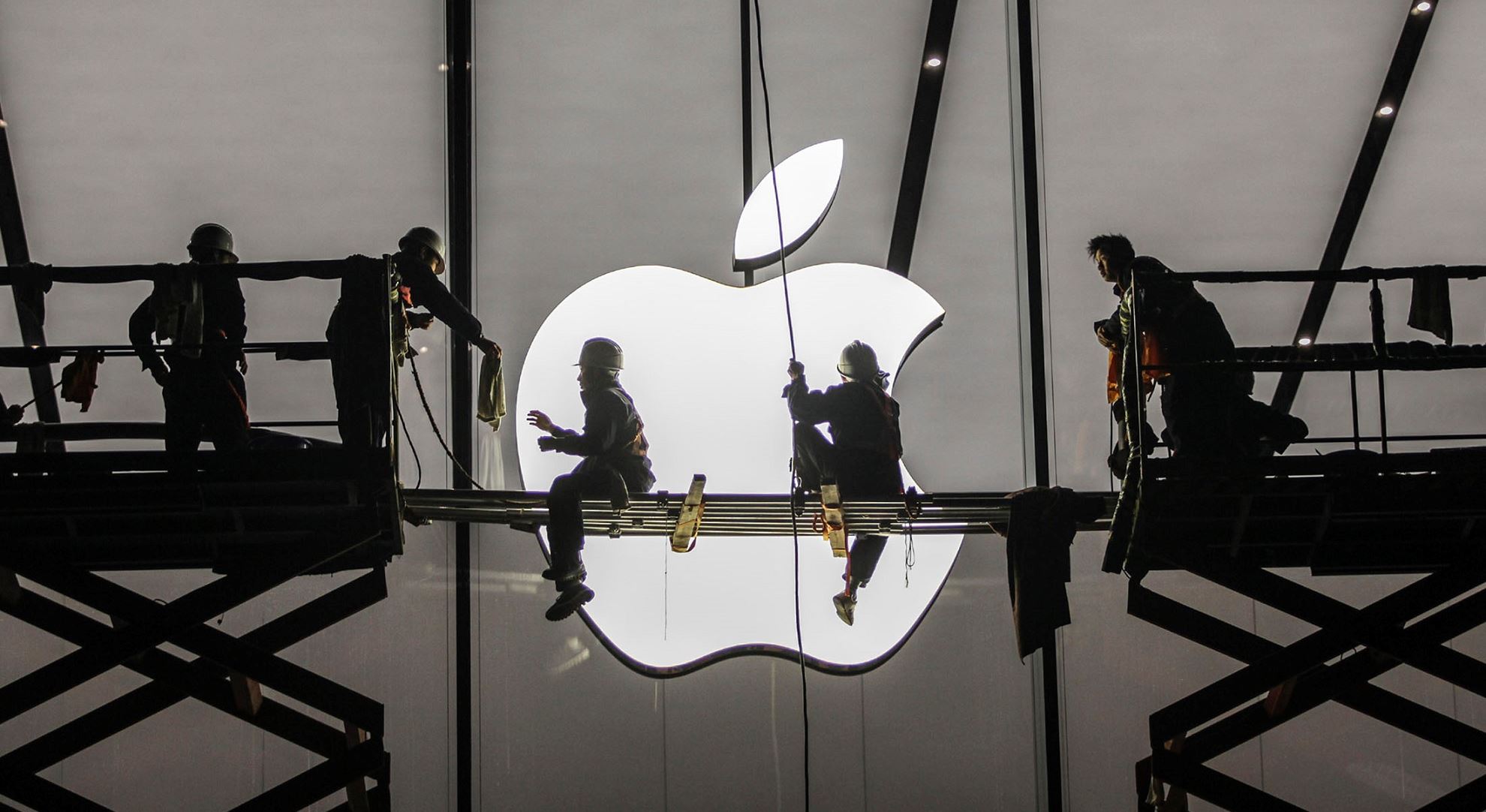 Γιατί αυτή είναι η χειρότερη εποχή για να αγοράσεις το νέο iPhone