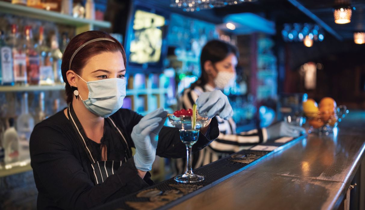 Μουσική στην εστίαση και επέκταση κυκλοφορίας έως τη 01:30 από το Σάββατο