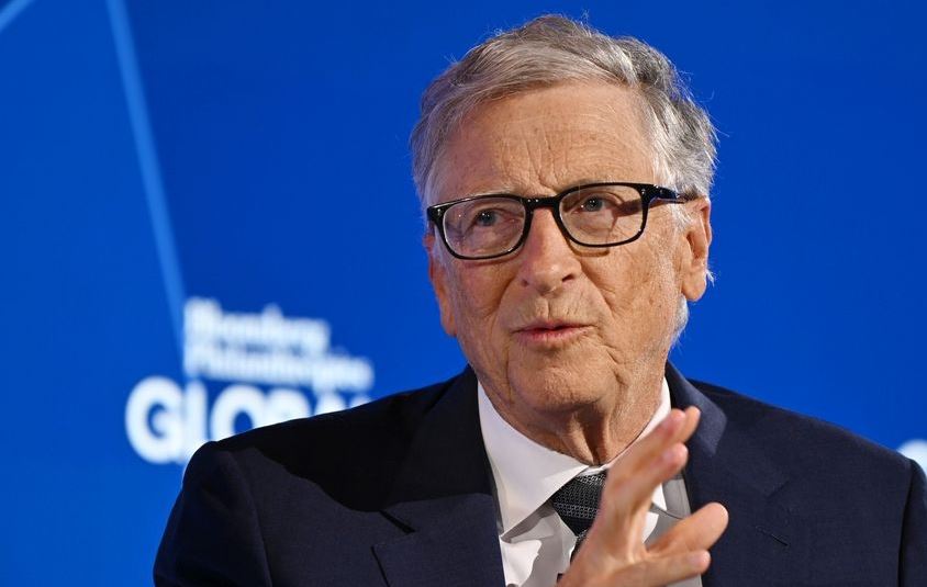 Ποια επαγγέλματα θα αντικατασταθούν από την τεχνητή νοημοσύνη, σύμφωνα με τον Bill Gates