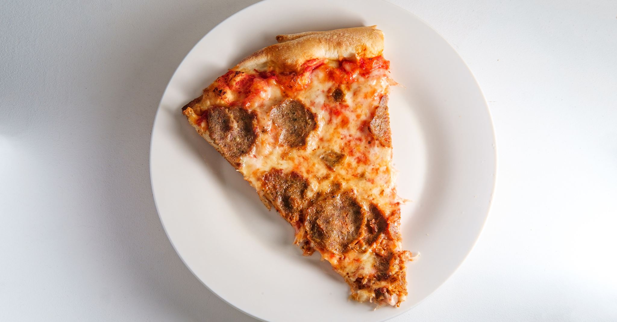 Η πίτσα όπως θα την έτρωγες στη Νέα Υόρκη