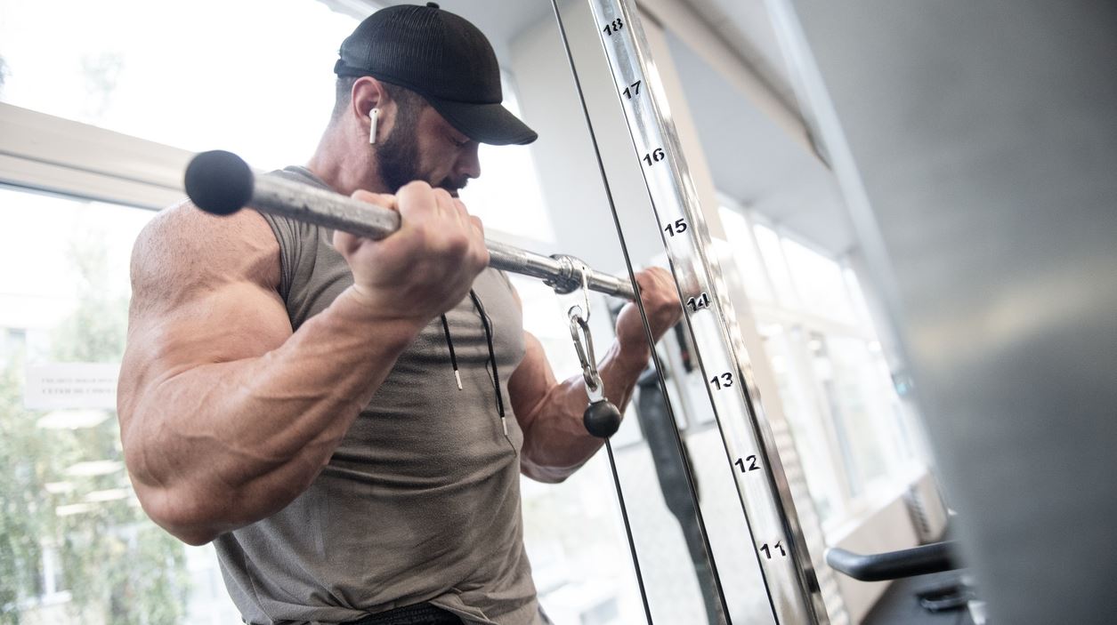 Πόσα σετ ασκήσεων πρέπει να κάνεις για να μεγαλώσουν οι μύες σου