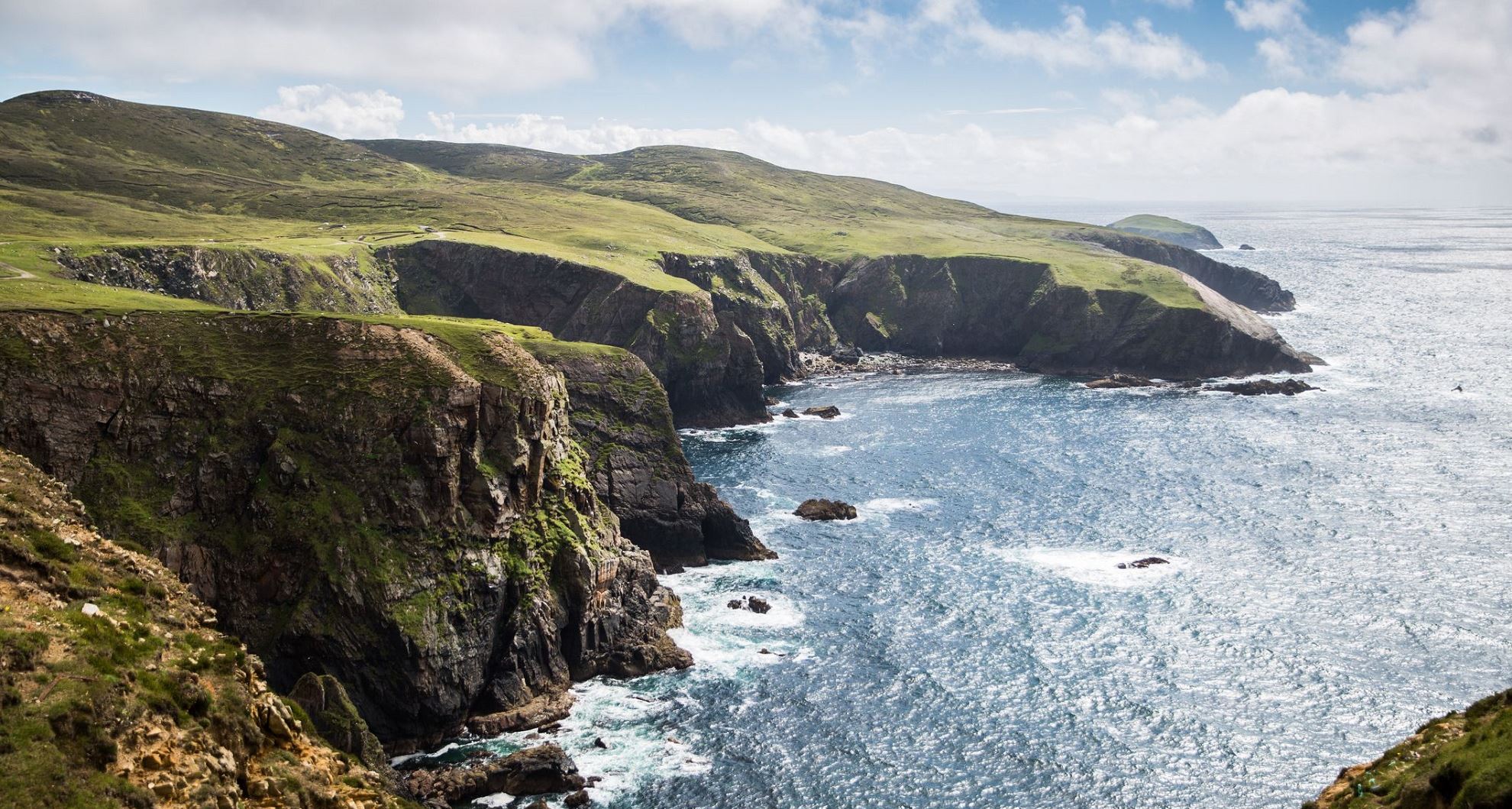 Ένα μαγικό νησί της Ιρλανδίας αναζητά νέους κατοίκους
