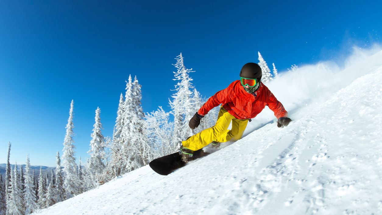 Καίγοντας τρελές θερμίδες με προπόνηση στα χιόνια