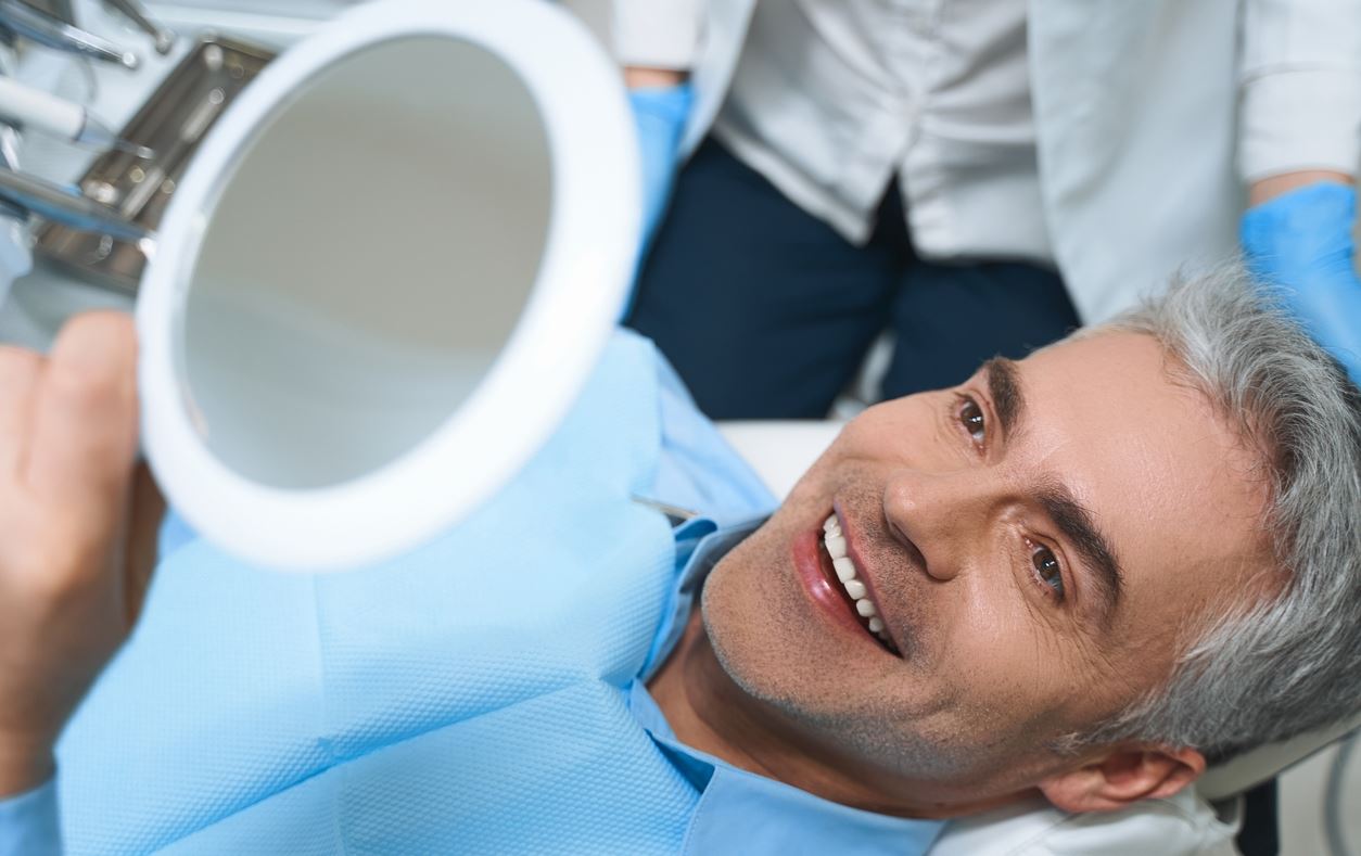 Οδοντικά Εμφυτεύματα: Γιατί αλλάζουν ουσιαστικά τη ζωή μας;