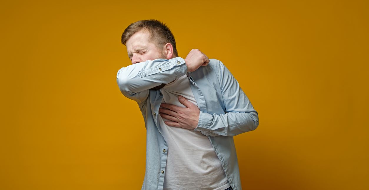 Τα συμπτώματα του μεταλλαγμένου κορονοϊού