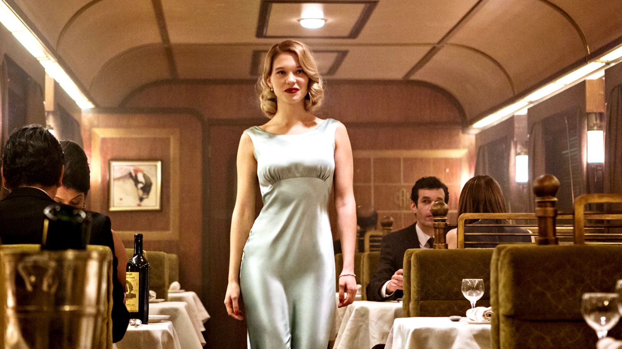 Το άλλο πρόσωπο των Bond Girls στη νέα ταινία του 007