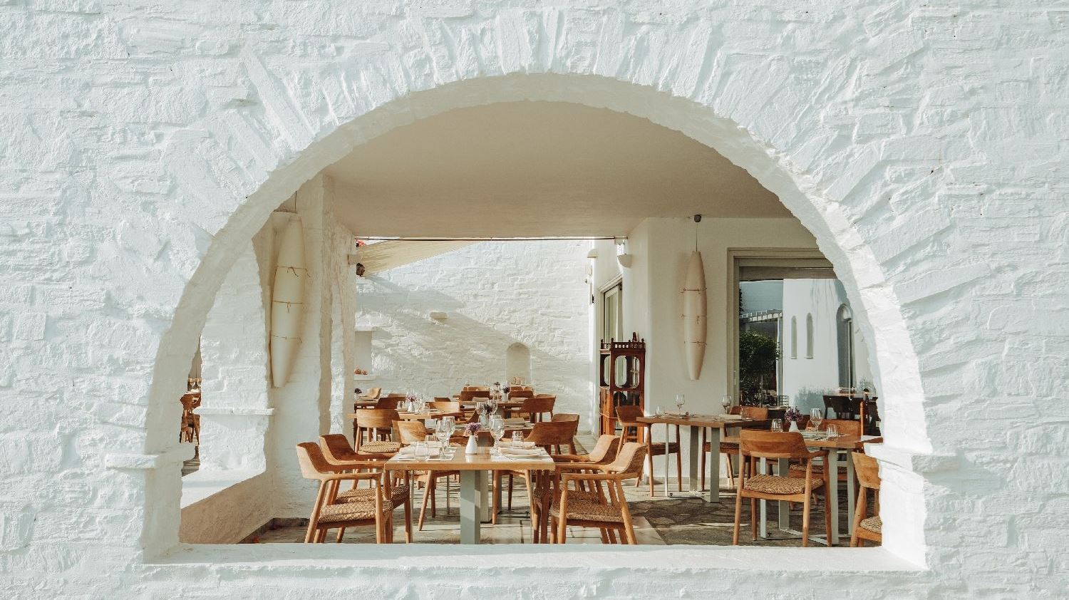 Ένα συναρπαστικό γαστρονομικό ταξίδι στο εστιατόριο Nefeli από τον σεφ Λευτέρη Λαζάρου