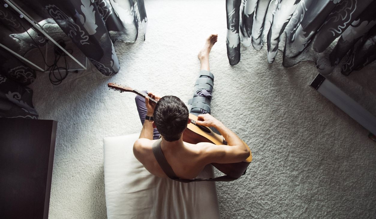 Οι αληθινές ιστορίες πίσω από 10 τραγούδια χωρισμού