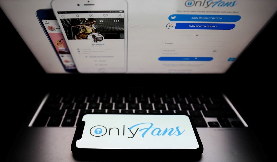 Σε άλλα νέα, τέλος το σεξ από το OnlyFans