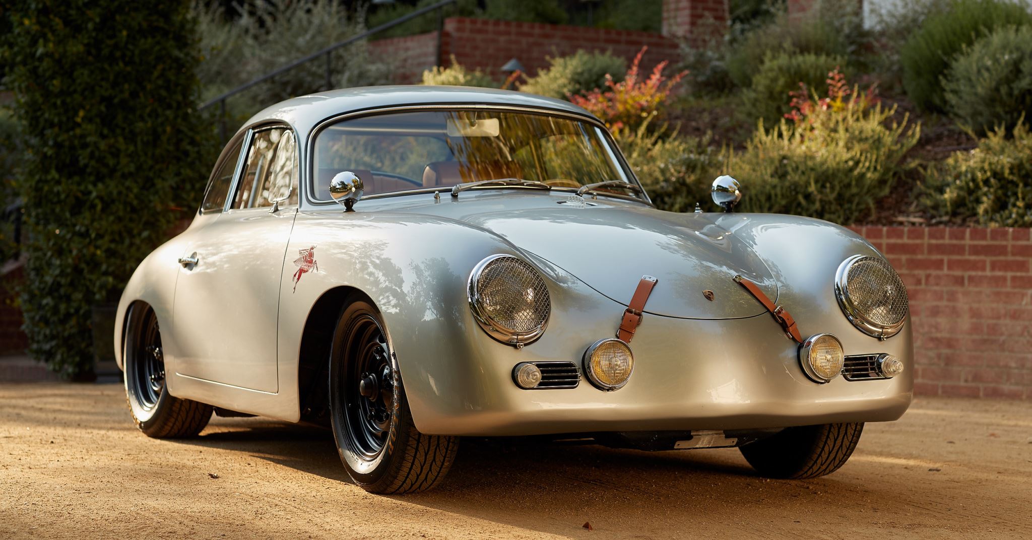 Η 356 Emory είναι μία από τις ομορφότερες Porsche που υπάρχουν