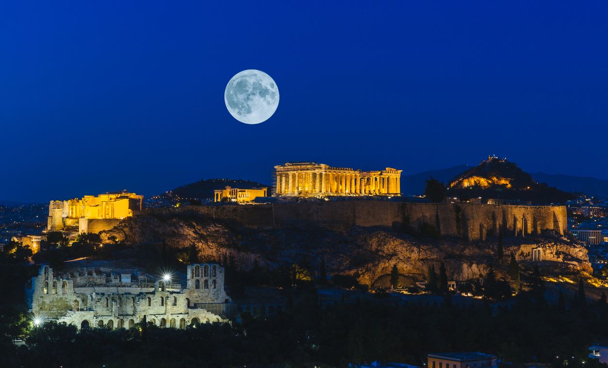 Το περιοδικό Time εξηγεί πώς η Ελλάδα απέφυγε τα χειρότερα