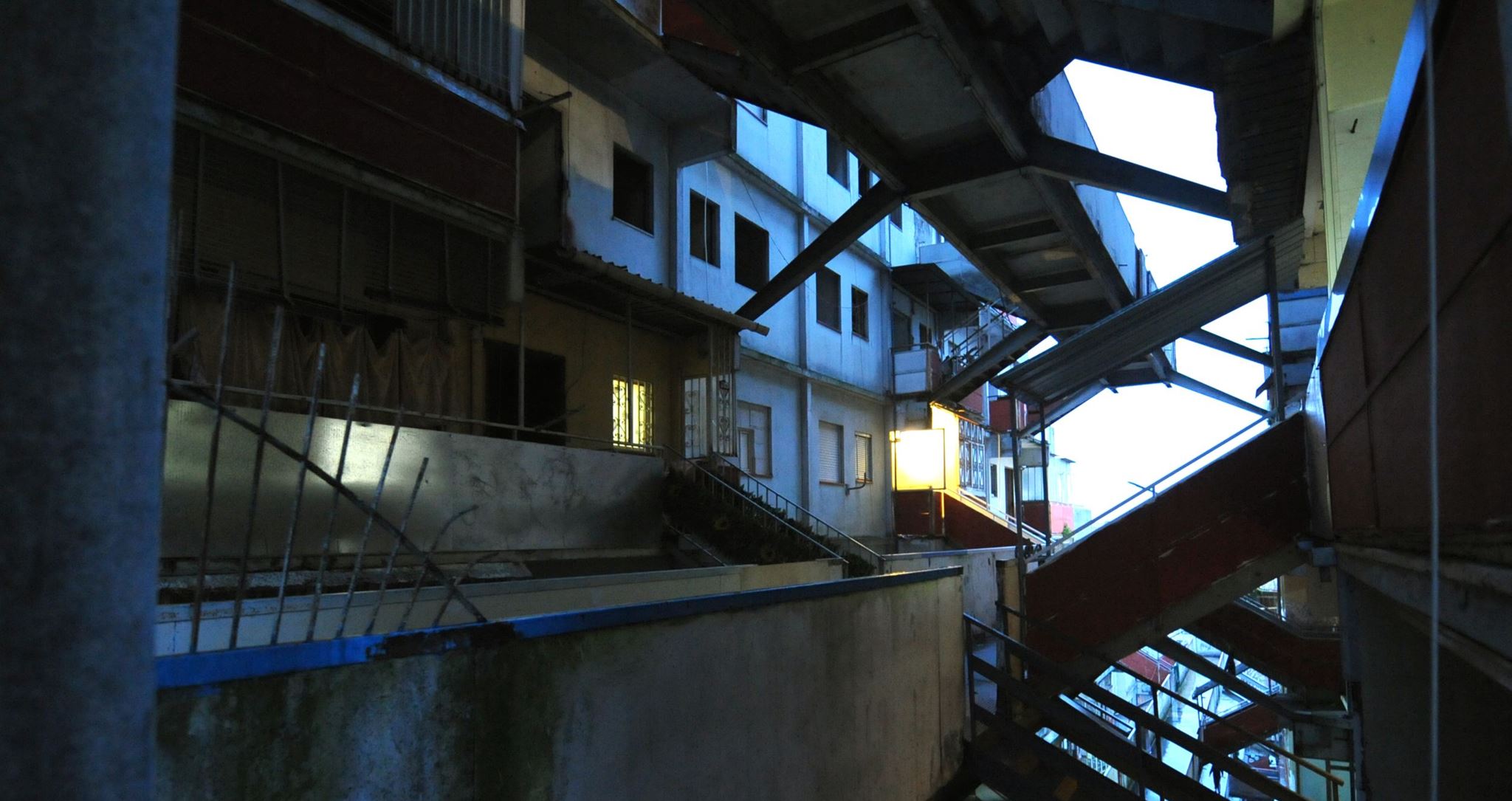 Το ιταλικό lockdown επανέφερε την Καμόρα στην Νάπολη