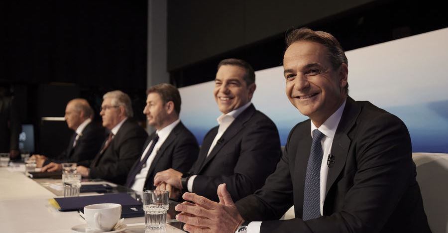 Τα καλύτερα memes του Twitter για το debate