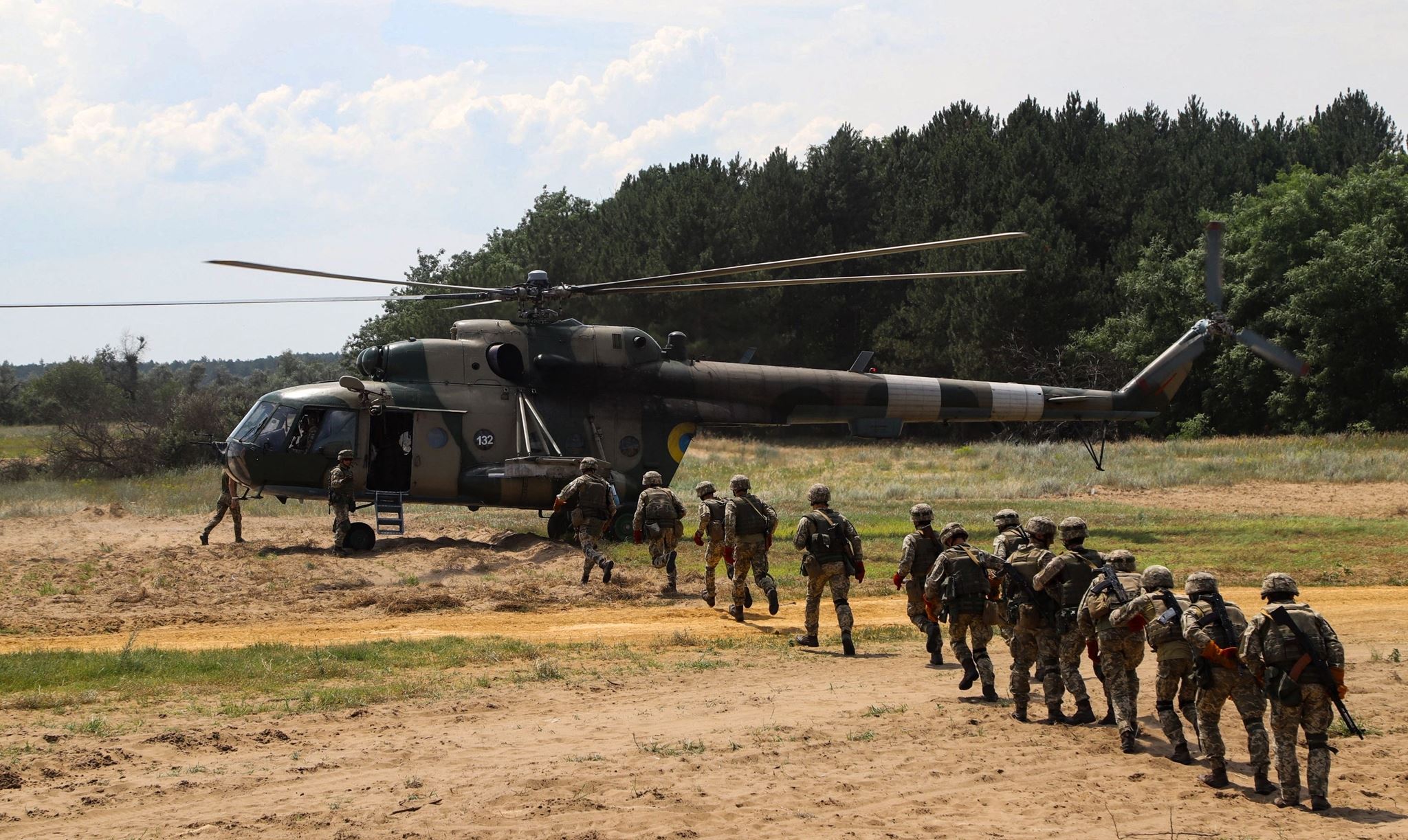 Η μάχη της Χερσώνας πλησιάζει και οι Ρώσοι φεύγουν από την πόλη
