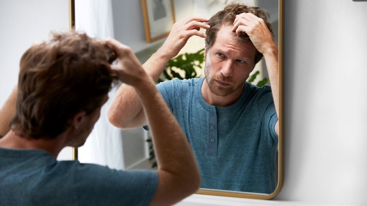 Πώς να προλάβεις πραγματικά την τριχόπτωση