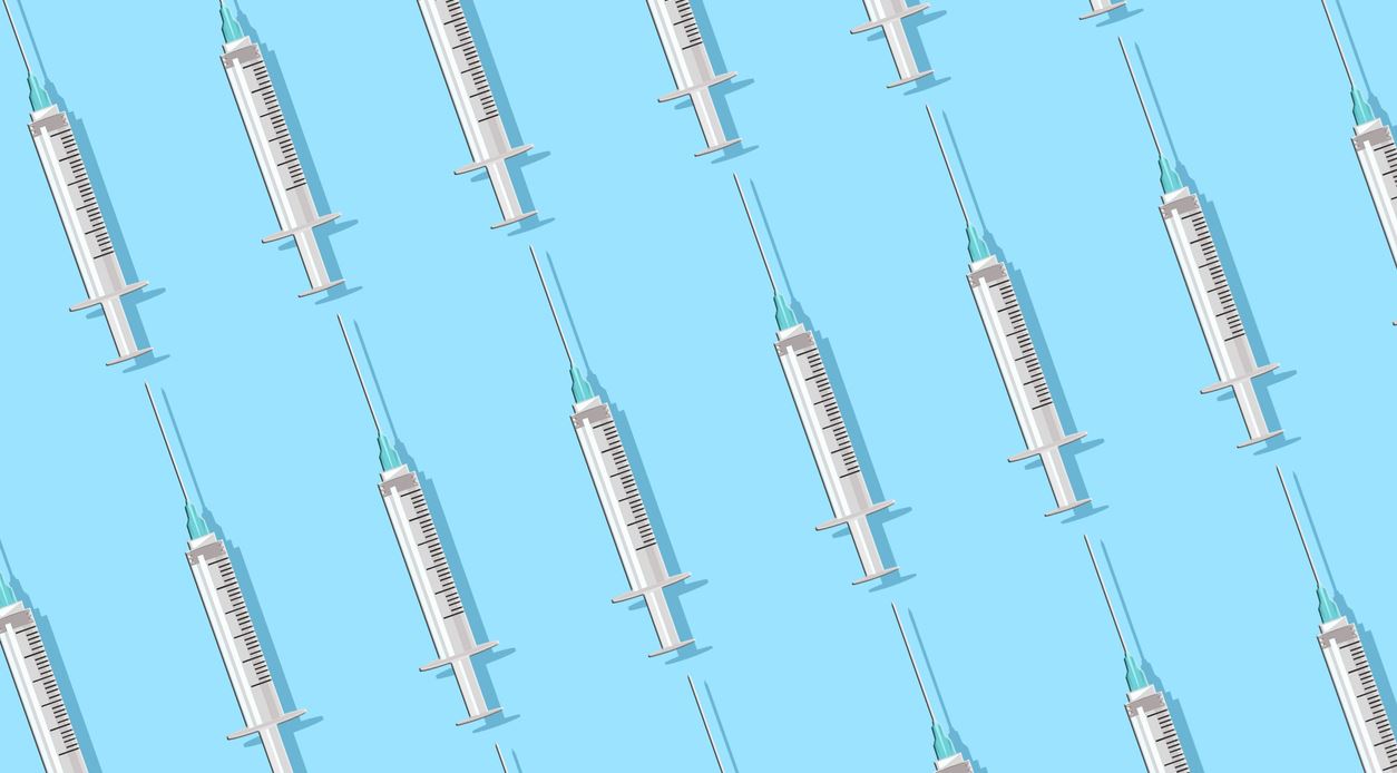 Τα στοιχεία του ΕΟΔΥ για εμβολιασμένους και ανεμβολίαστους