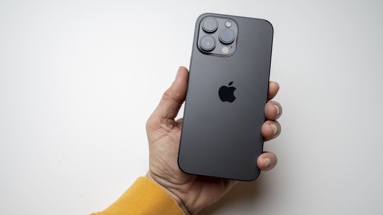 Ποια μοντέλα iPhone σταμάτησαν να πωλούνται στην Ευρώπη και γιατί