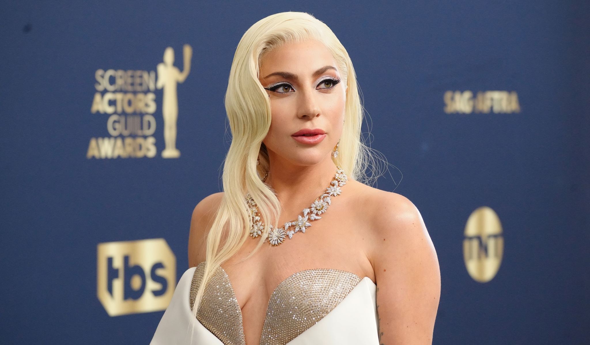 Η Lady Gaga παίζει στο νέο Joker, με το αζημίωτο φυσικά